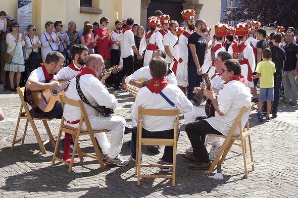 Sanfermin Aldapakoaren ezpata-dantza 2017-11