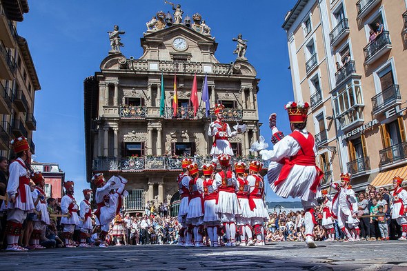 Sanfermin Aldapakoaren ezpata-dantza 2017-10