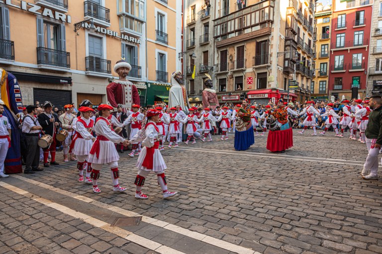 2024-09-08_Batasunaren_pribilegioa-03