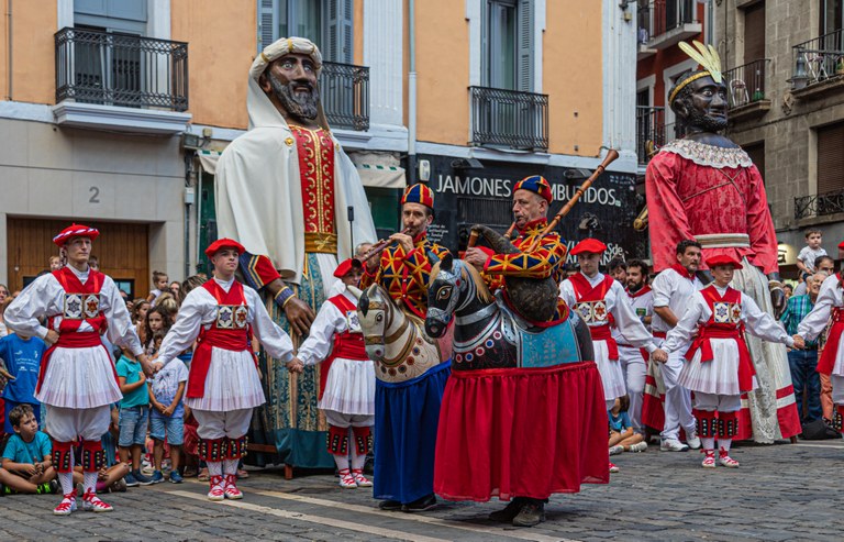 2022-09-09_Batasunaren_Pribilegioa-05