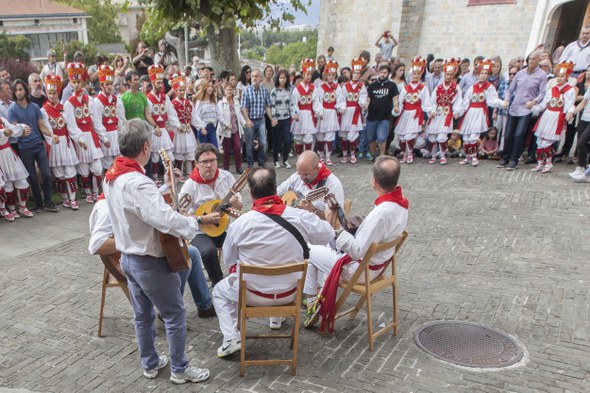 Sanfermin Aldapakoaren ezpata-dantza 2016-18 Sanfermin Aldapakoaren ezpata-dantza 2016-18