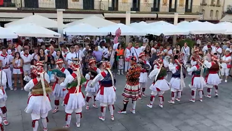 2023-07-28_Tutera-03 2023-07-28_Tutera-03
