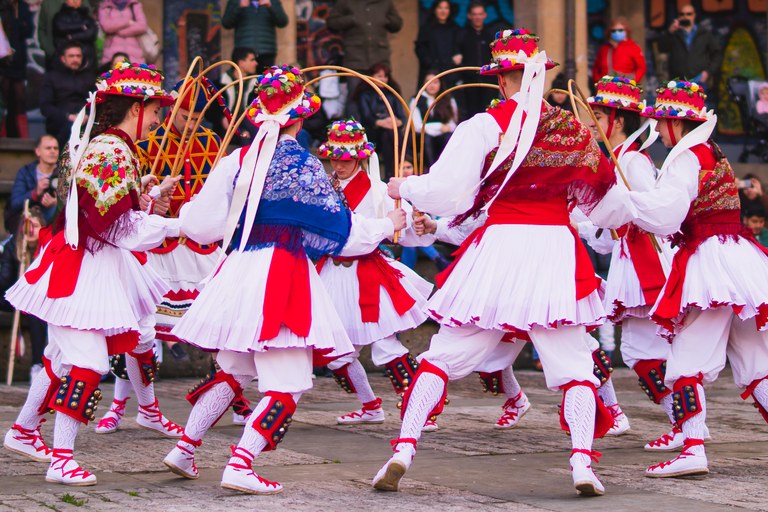 2022-04-09-Burguen-plaza-06