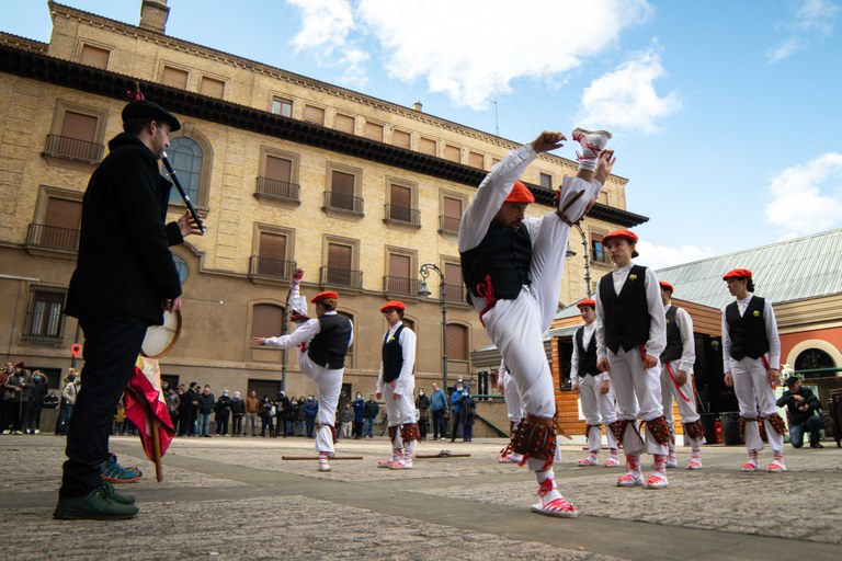 2021-11-06_Dantzara_Plazara_1_Iruñea_08 2021-11-06_Dantzara_Plazara_1_Iruñea_08