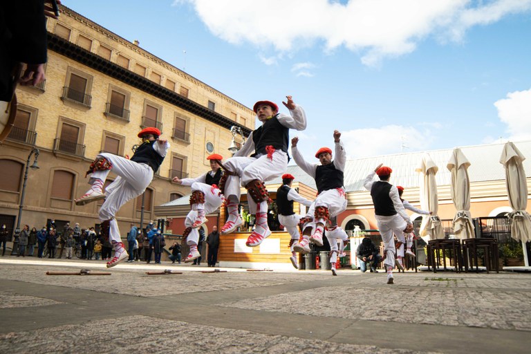 2021-11-06_Dantzara_Plazara_1_Iruñea_09 2021-11-06_Dantzara_Plazara_1_Iruñea_09