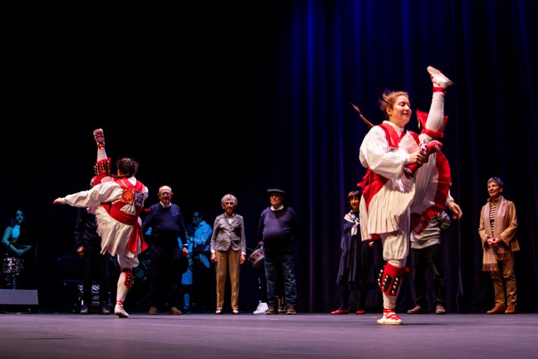 2024-10-26_Belaunez-belaun_04