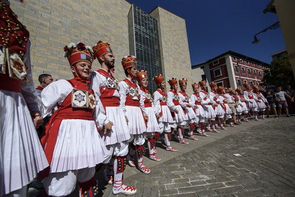 Ezpata-dantza2018_16 Ezpata-dantza2018_16