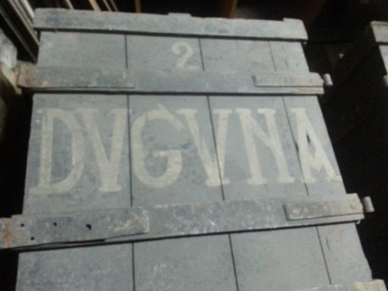 "Duguna" ikuskizuneko dekoratuak agertu dira!