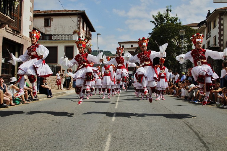 Sanferminak dantzan ospatuko ditugu Maulen
