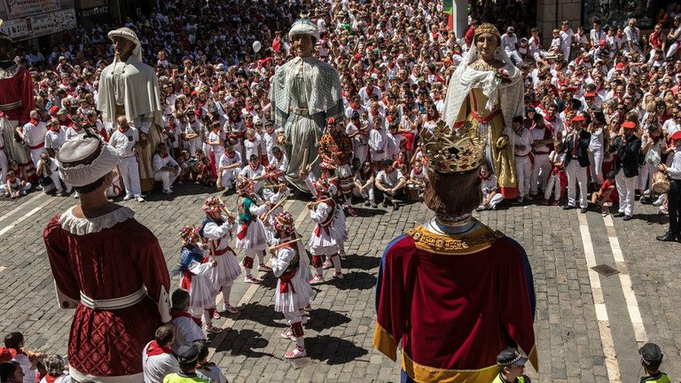 Tarragonako Santa Teclako festetan dantzatuko ditugu trokeo-dantzak