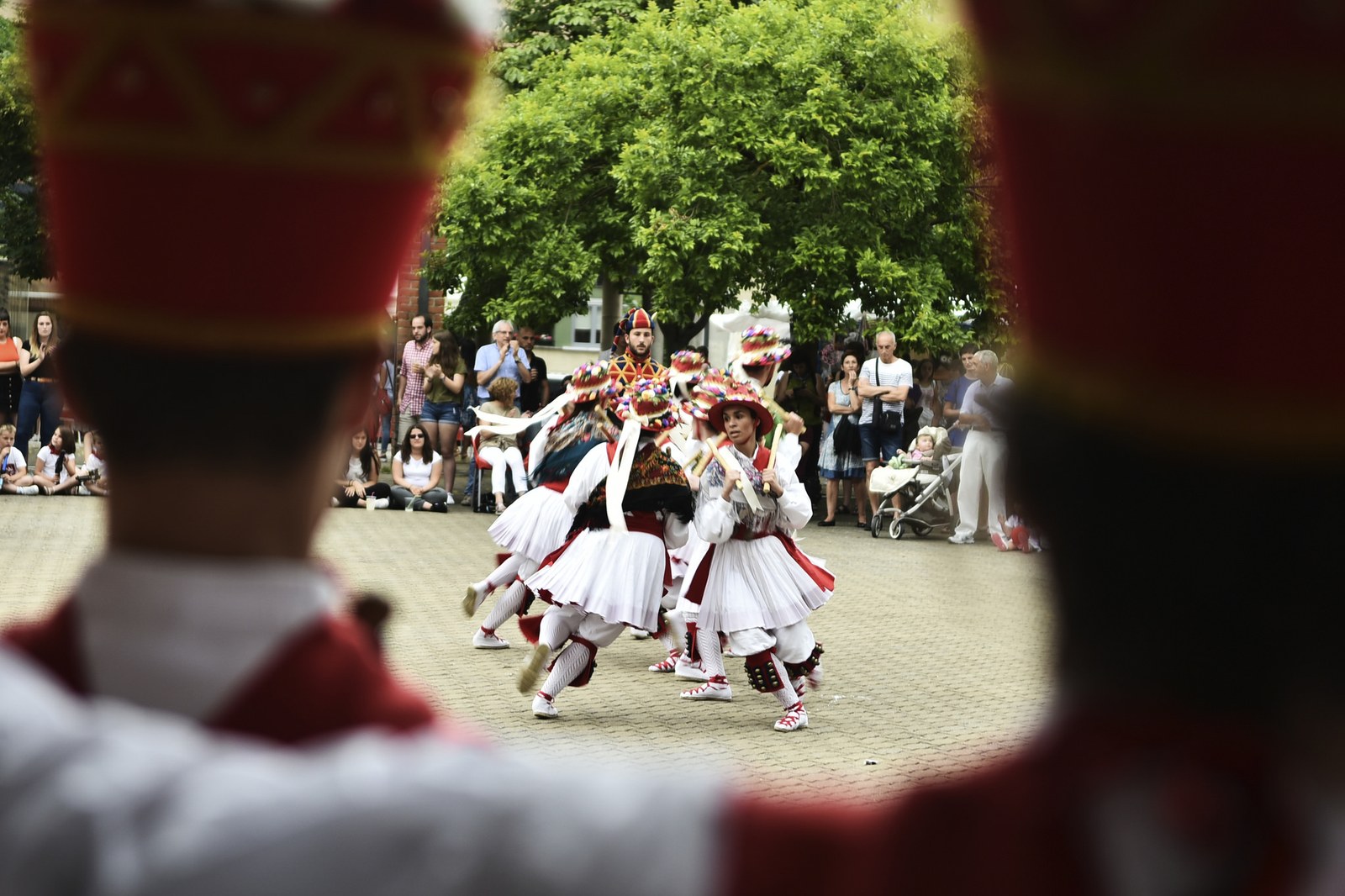 Ipar haizearen kontra dantzan, Barañainen
