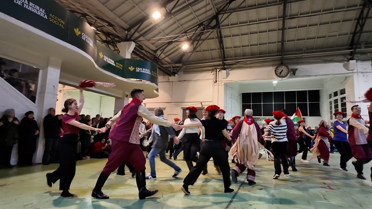 Iruñea eta Nablus-eko sokak korapilatu ziren eguna