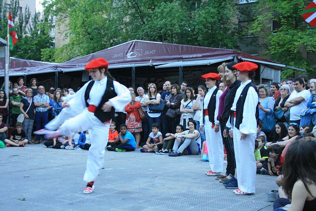 Iruñeko dantzarion IV. topaketa