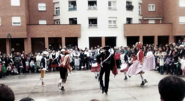 Iruñeko III. dantzarien topaketaren kronikatxoa