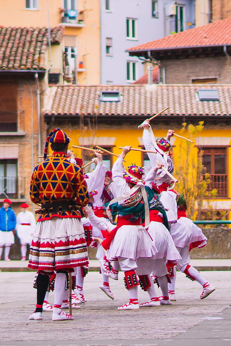 2022-04-09-Burguen-plaza-02 Argazkia: Iñaki Tristan