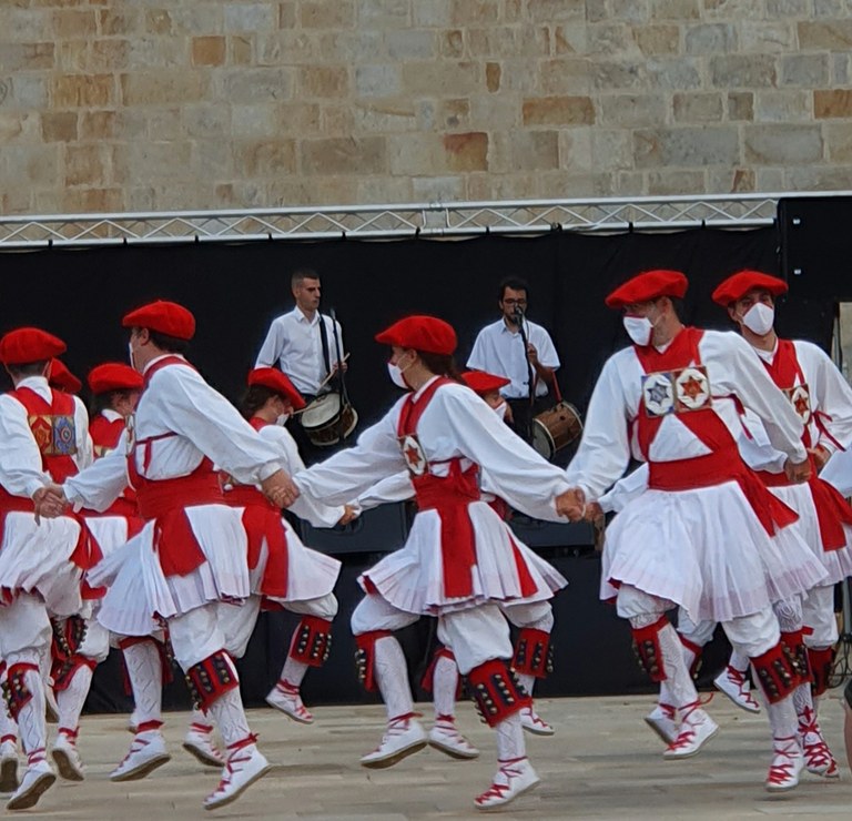 Otxandion, soka-dantzan