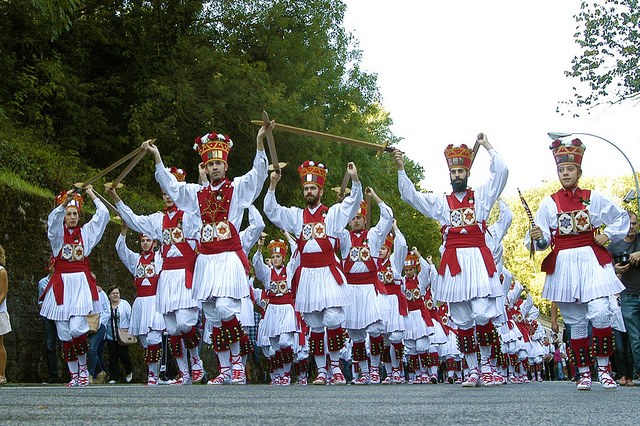Udazkena da bedatsa: 2017ko Sanfermin aldapakoaren ezpata-dantzaren kronika