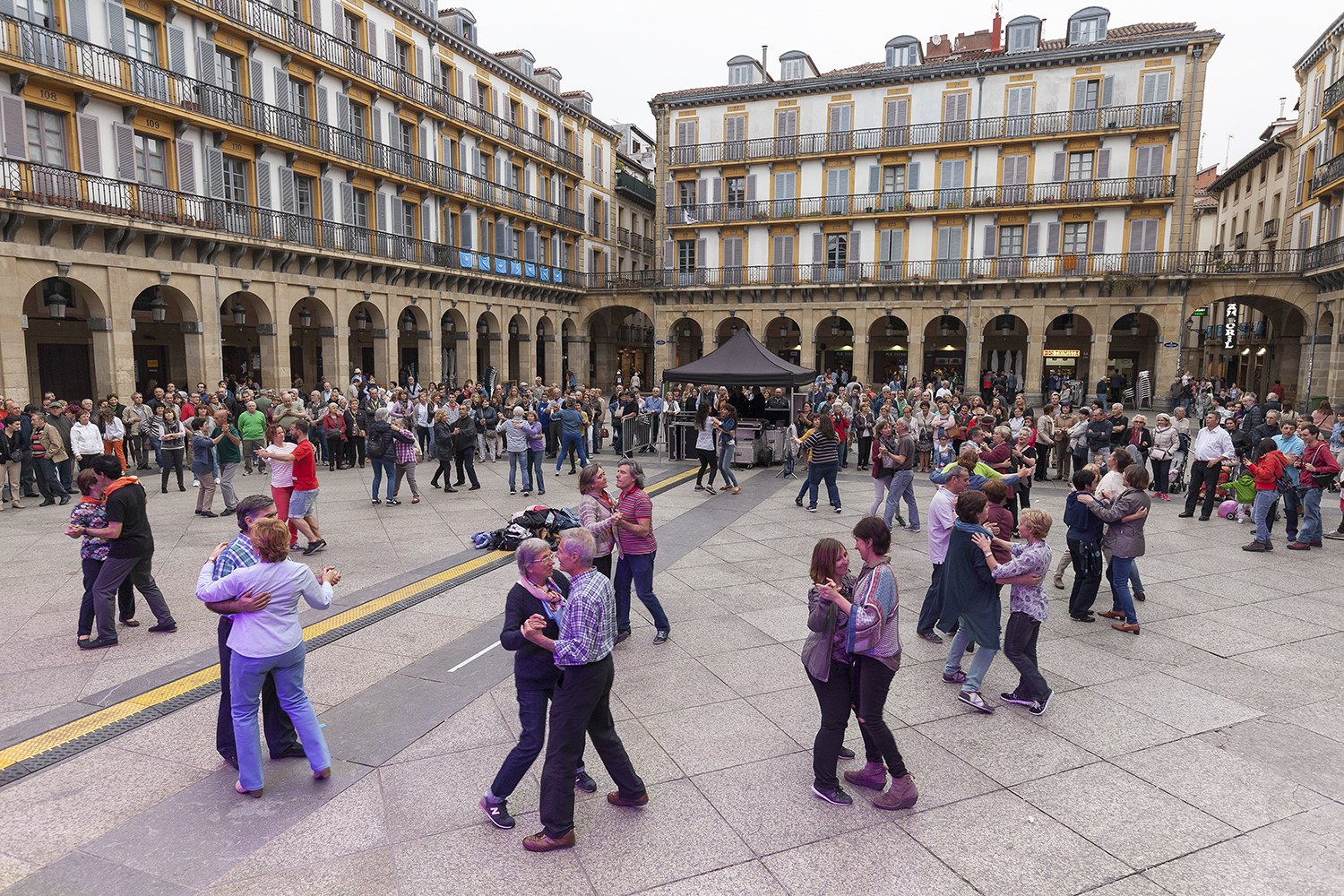 Erromeria Donostiako Udalaren Txistulari Taldearen eskutik
