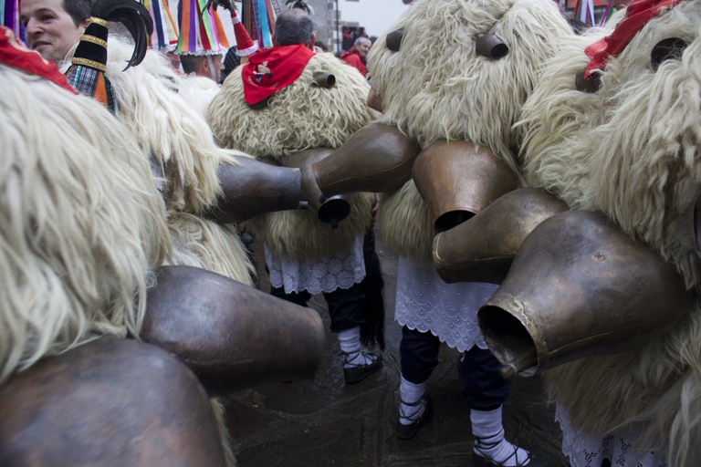 Joareak dantzan: Ituren, Zubieta eta Aurtitz Joareak dantzan: Ituren, Zubieta eta Aurtitz