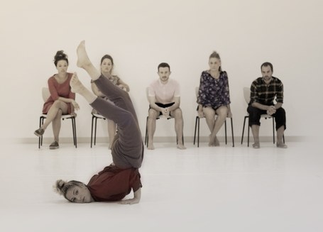 Haatik: Errimak Bi Oinetan Haatik: Errimak Bi Oinetan