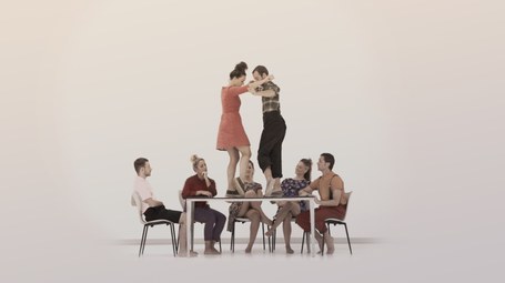 Haatik: Errimak Bi Oinetan