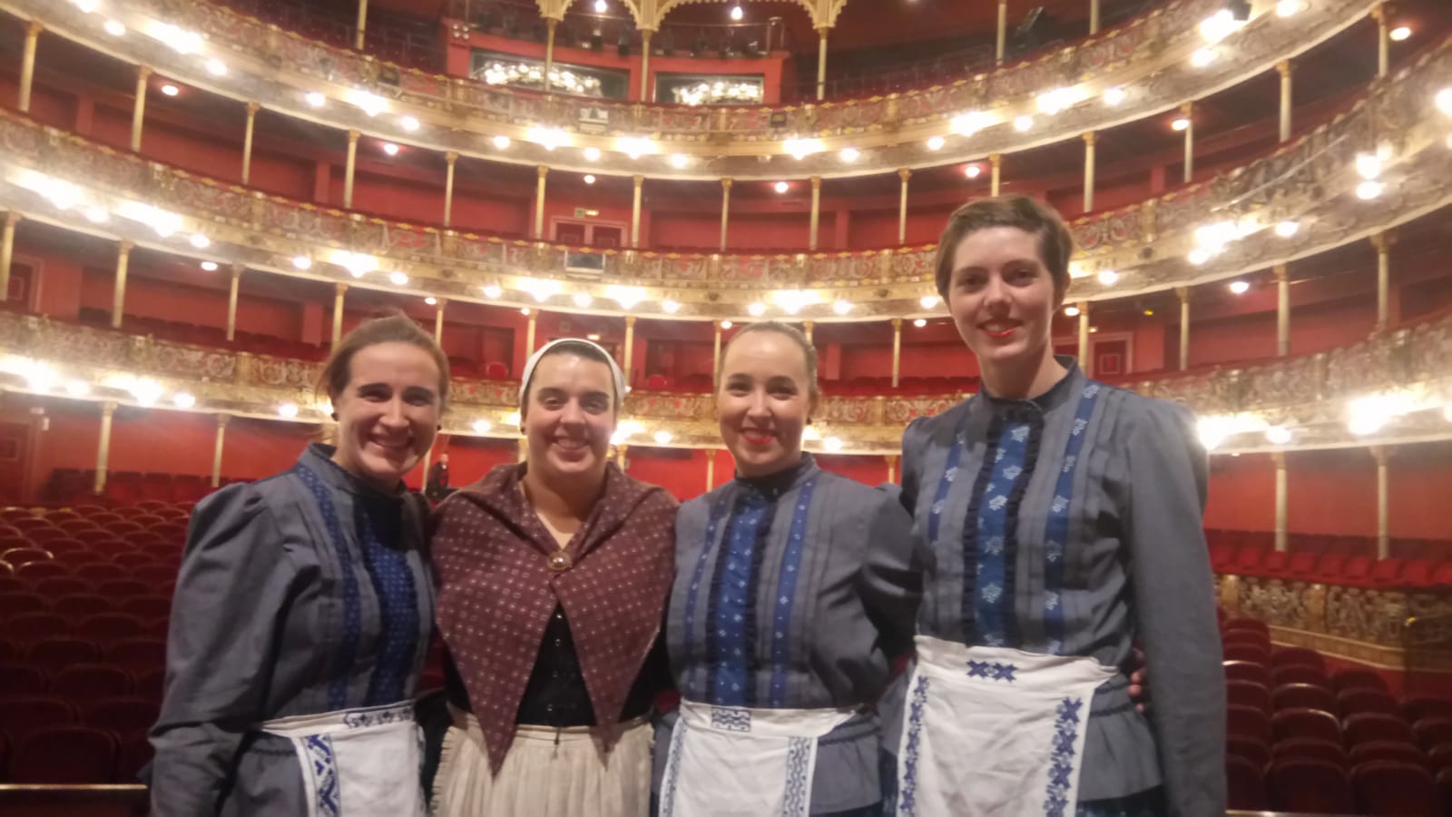 2017-11-08. Entsegu orokorra Arriaga antzokian. 2017-11-08. Entsegu orokorra Arriaga antzokian.