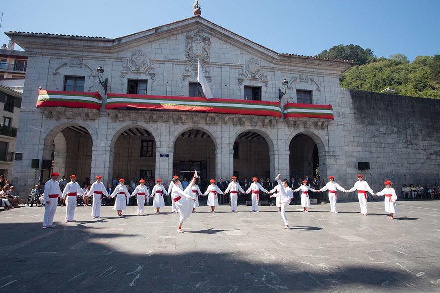 San Bartolome eguneko Soka-Dantza 2019