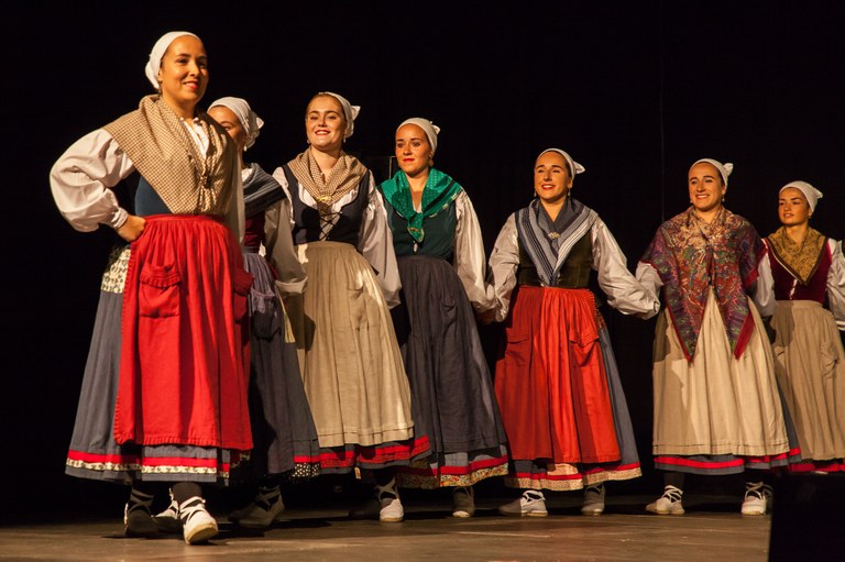 Maalako parkea dantzaz beteko dugu aurten ere