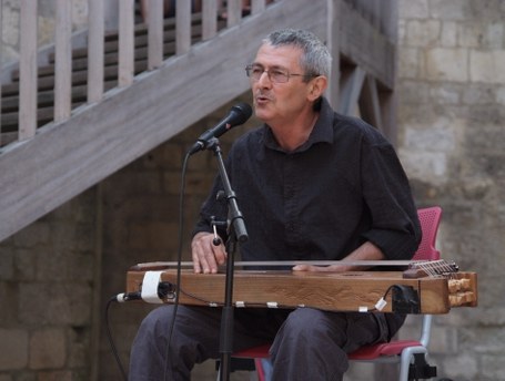 Herrixa Dantzan: Joan Frances Tisner