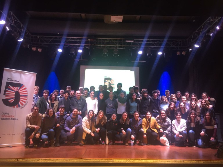 Oñatz dantza taldea – 50. urteurrena: 2. ekitaldia  Zer da Oñatz?