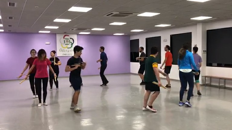 Iruindarrak: pika eta erdizka!