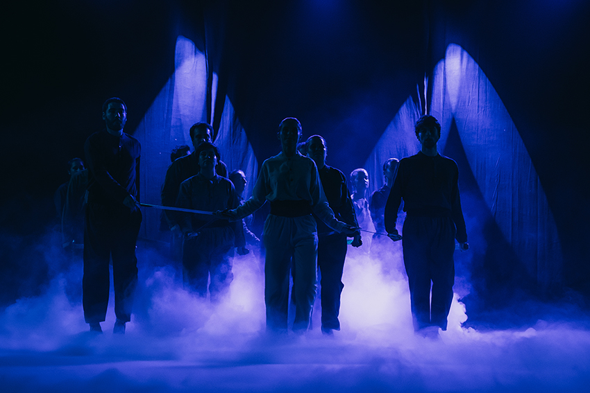 Erio ikuskizuna. Ezpata-dantza. Arg: Edorta Zabala