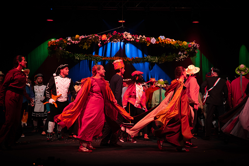 Erio ikuskizuna. Berpiztea. Arg: Edorta Zabala