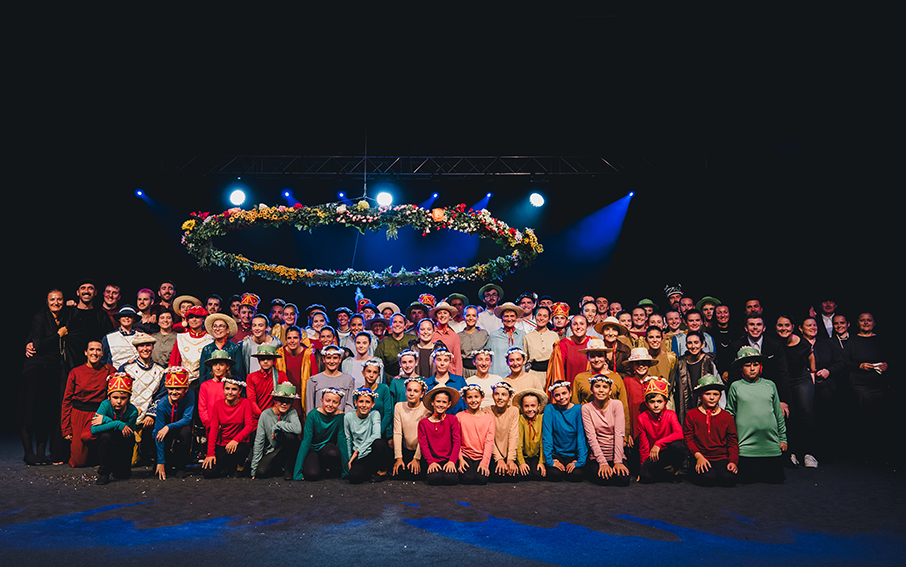 Erio ikuskizuna. Parte-hartzaile guztiak Arg: Edorta Zabala