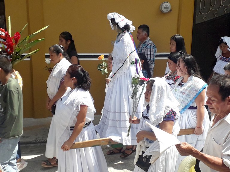 Ama Birjina ta laguntzaileak Tuzamapan de Galeana Ama Birjina ta laguntzaileak Tuzamapan de Galeana