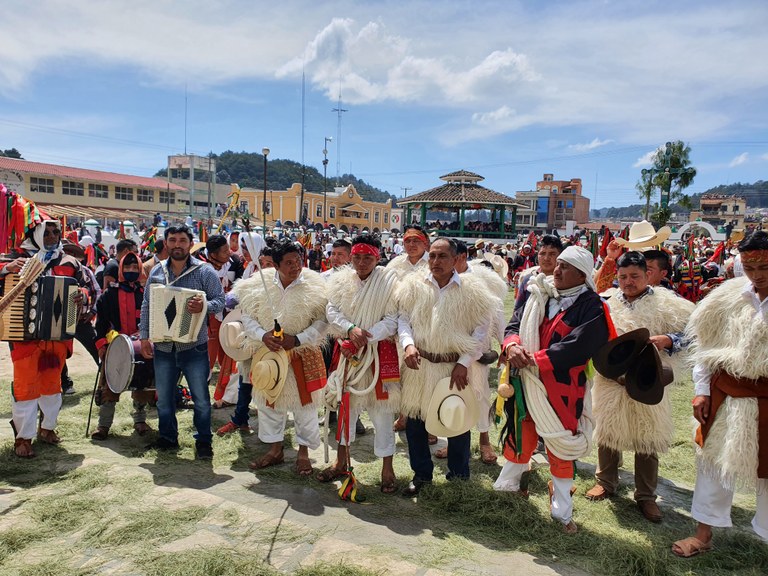 4chamula.jpg 4chamula.jpg