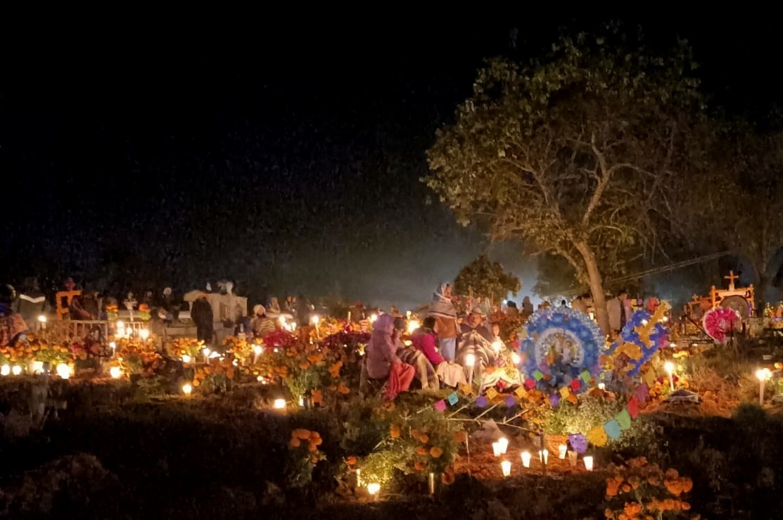 Arimak dantzan Michoacán-en