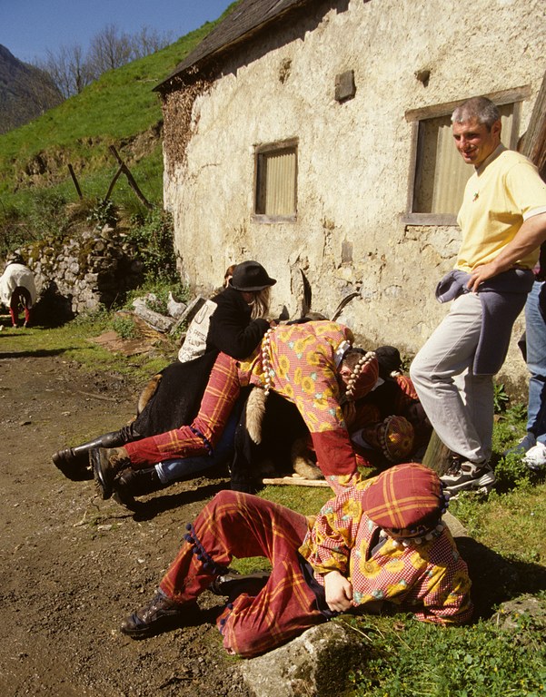 3. Goizeko barrikadak