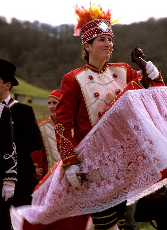 30. Eskiulako emazteak 30. Eskiulako emazteak