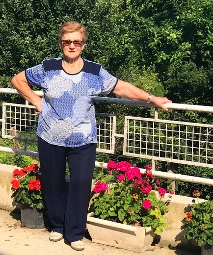 Galtza luzeak jazteagatik 10 pezetako isuna