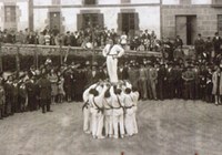 Legazpiko Oktabario dantza sei argazkitan Legazpiko Oktabario dantza sei argazkitan