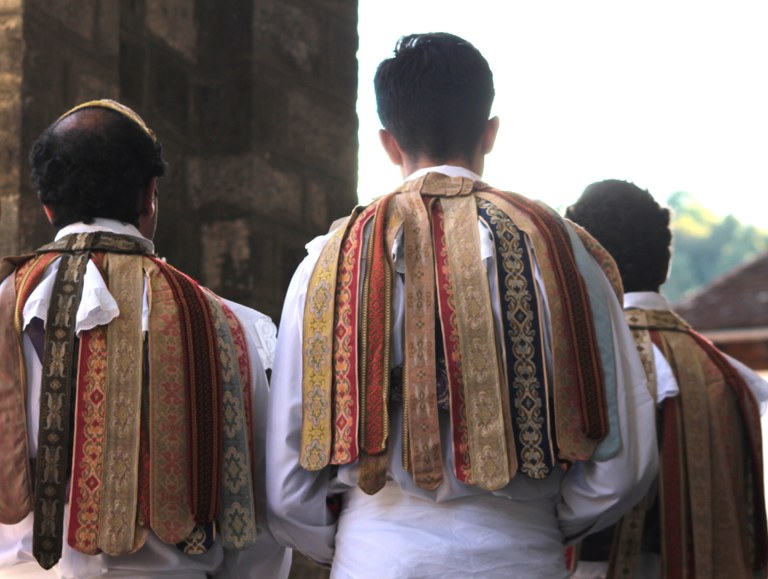 Neskak dantzanteak? Bai, noski