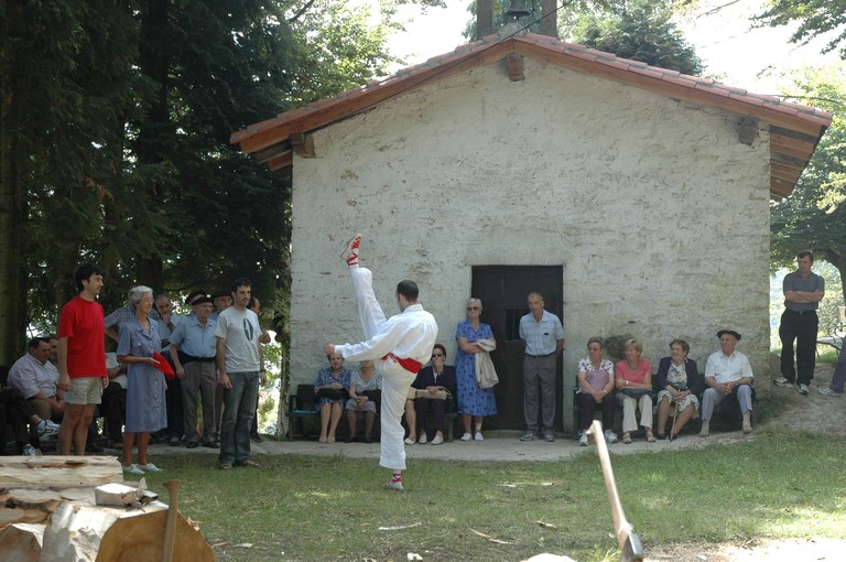 Aurreskua Goimendin 2004