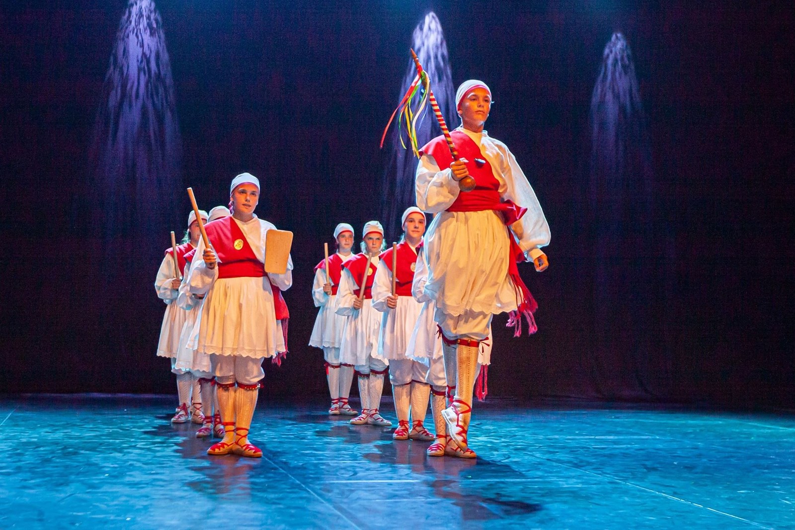 Astebetez Lapurdin dantzan