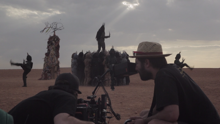 Kezkako dantzariak Telmo Esnal-en "Dantza" filmearen errodajean