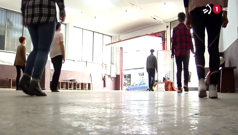 Kezka dantza eskola ETB1en