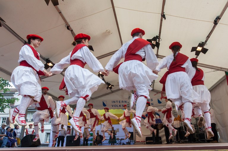 Eibartik Suitzara, Untzagatik Arratera bezala: Kezka Zurich-en 2016 kronika