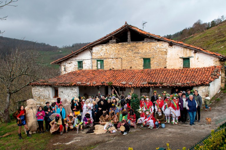 Koko-dantzak 2023: Ibilbideak eta parte hartzeko ikastaro irekiak