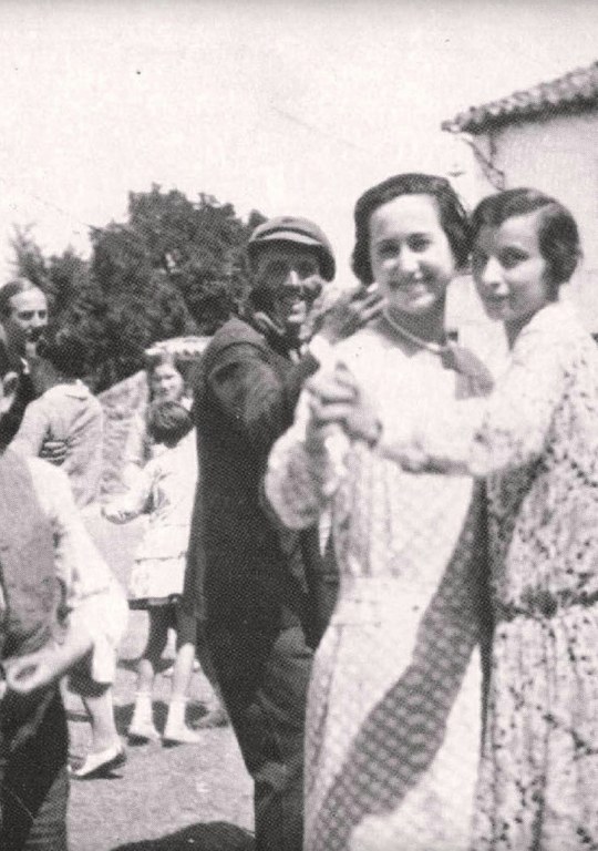 Burlatan dantzatzeko ordaindu behar izaten zenekoa