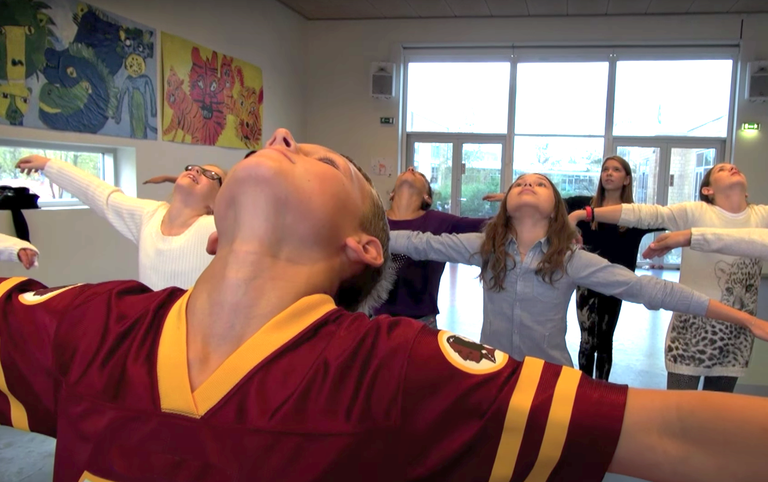 Kultura Eskola katalogorako dantza proposamenak aurkezteko deialdia Kultura Eskola katalogorako dantza proposamenak aurkezteko deialdia